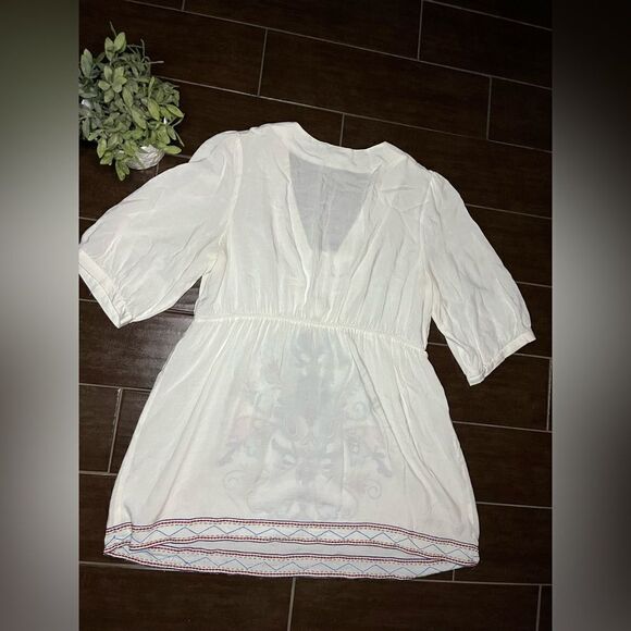 WD.NY Women white embroidered v neck blouse tunic sz 1X - Picture 4 of 6
